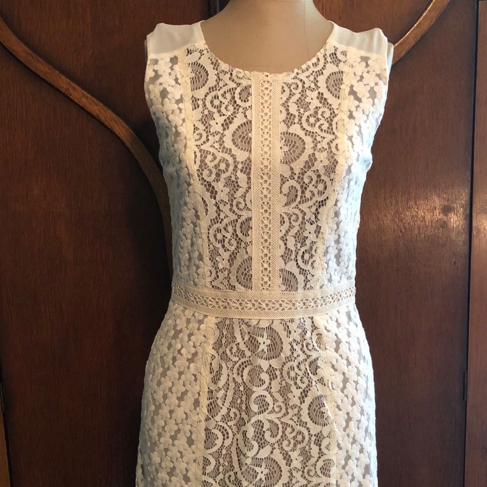 Chelsea & Violet lace dress Anthropologie Sm